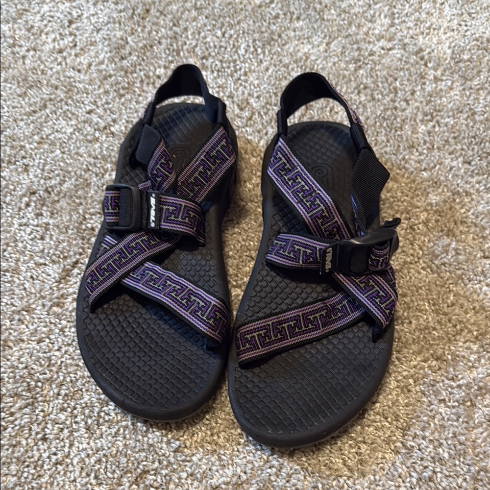 Vintage Teva sandals